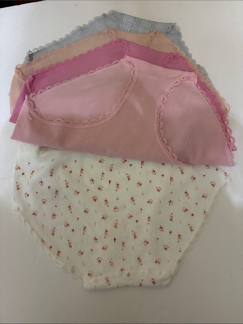 Laura Ashley  L  5-Pack Bikini Undies in White, Pink, Gray, Peach, Rose - Picture 4 of 11